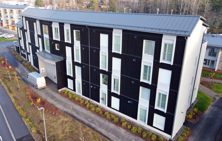 Osaamisella puukerrostalojen elementtirakentamisen markkinajohtajaksi