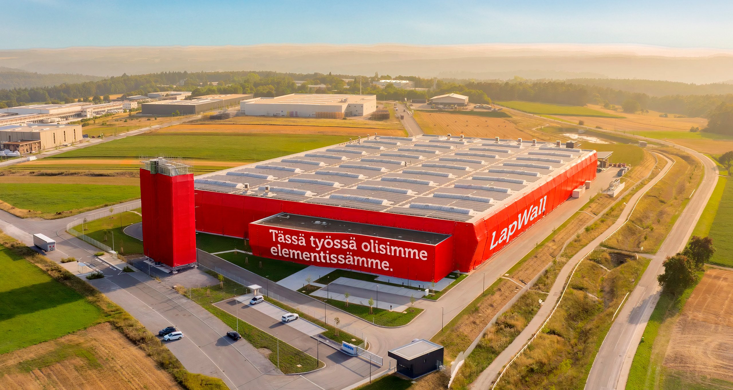 LapWall - Tässä työssä olisimme elementissämme