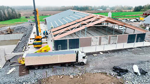 LapWallin referenssikohde Lypsykarjapihatto, Kallislahti (1)